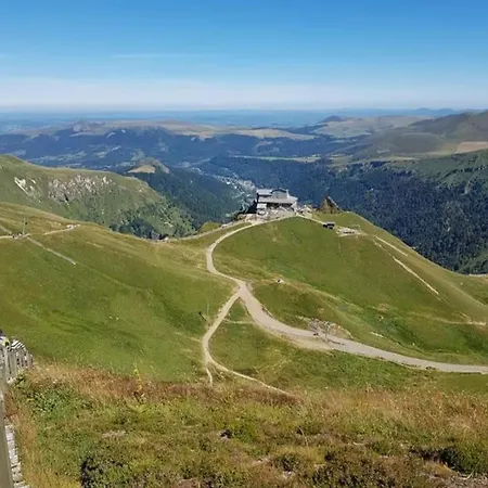 A La Campagne 3 Etoiles A 30min Des Pistes De Mont Dore Sancy アパート *